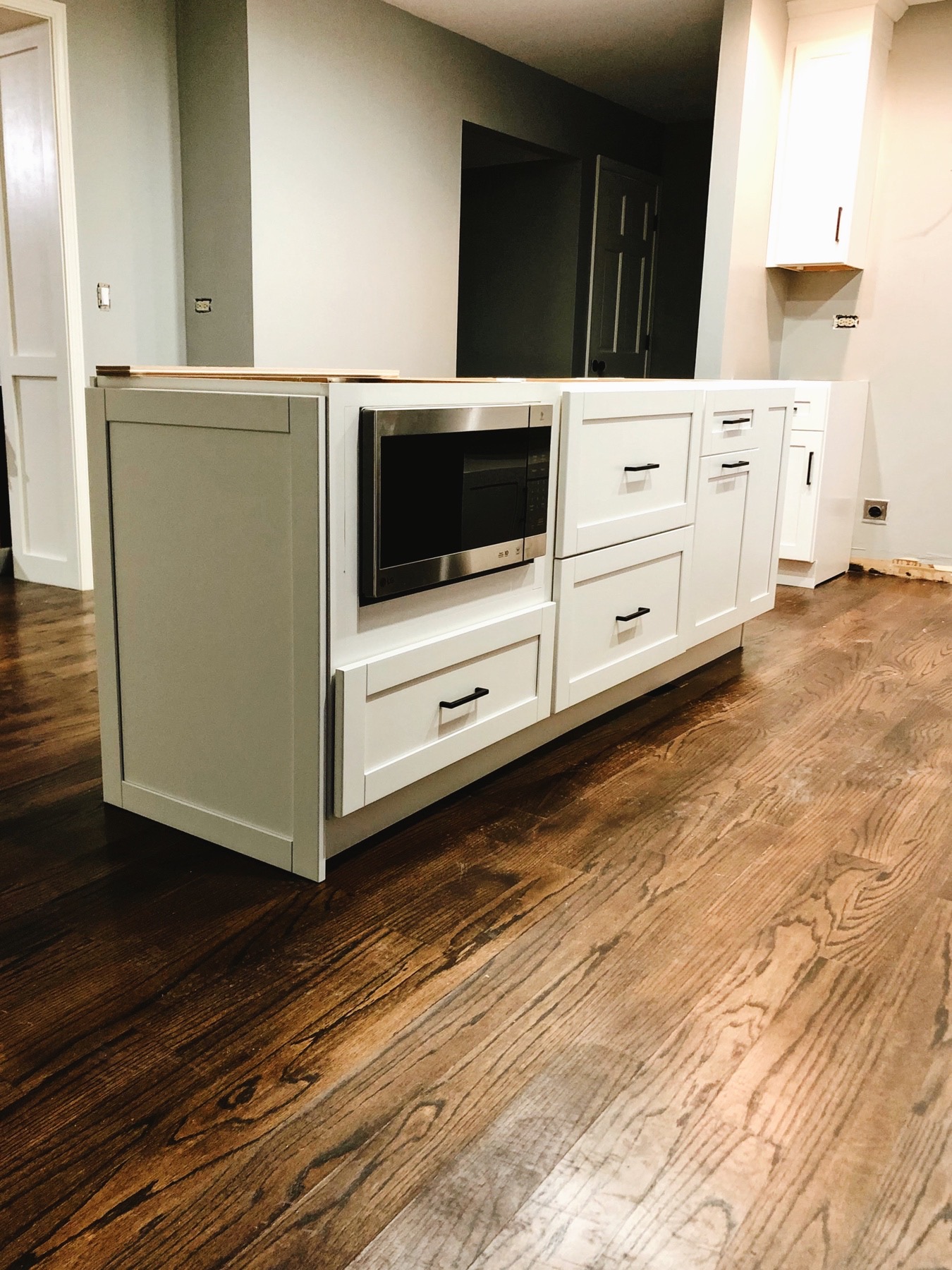 Contemporary Transitional Kitchen Remodel by Andronic Construction & Remodeling — Project 2 project photo